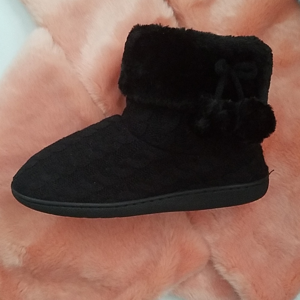 Black Cable knit Slipper Bootie - Picture 2 of 4